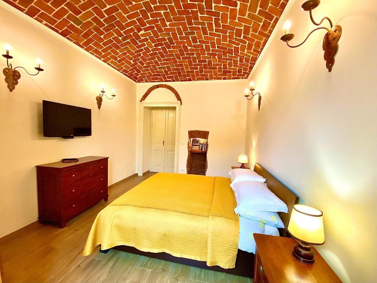 Exquisitely Renovated And Centrally Located Apartment With Free Parking Turin Exterior foto