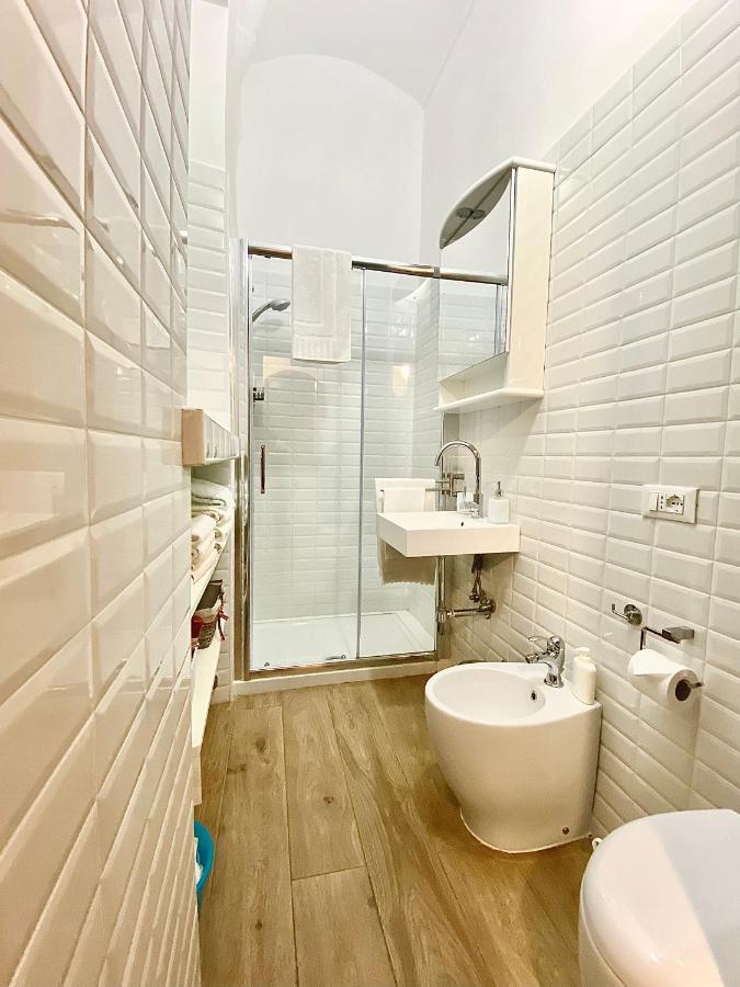 Exquisitely Renovated And Centrally Located Apartment With Free Parking Turin Exterior foto